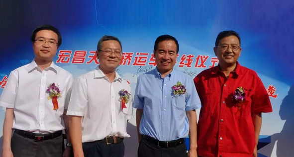 新型轿运车
