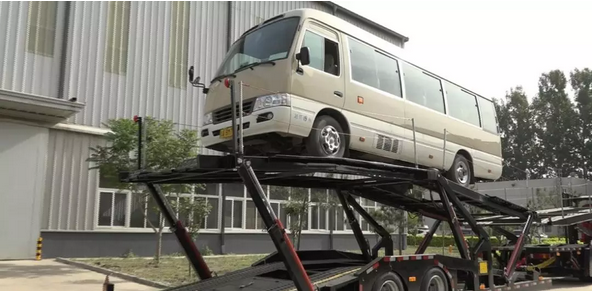 新型轿运车
