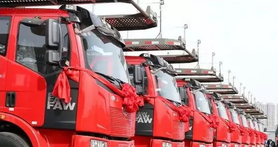 牵引车
